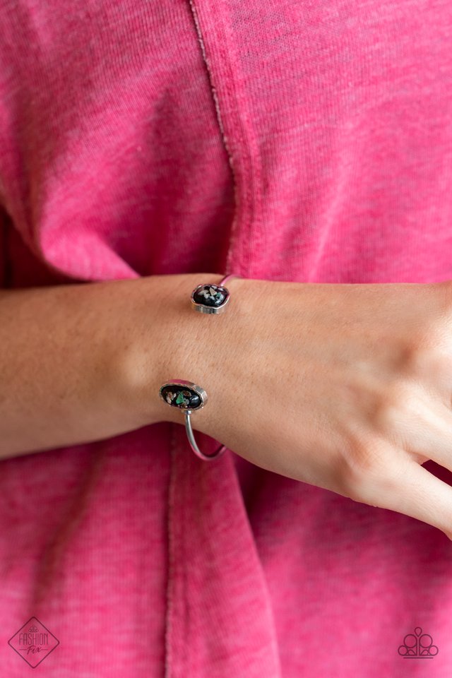 Dont BEAD Jealous - Black - Paparazzi Bracelet Image