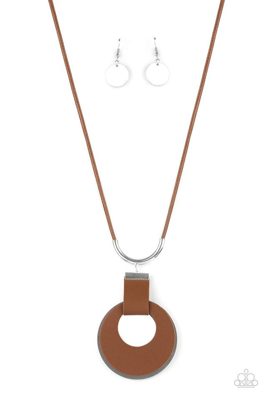 ​Luxe Crush - Brown - Paparazzi Necklace Image