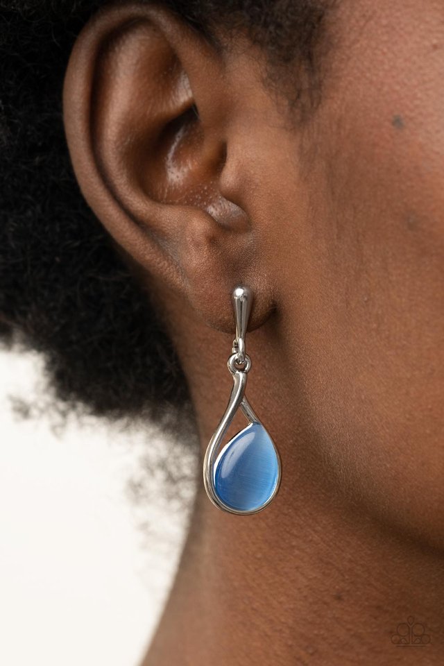 Pampered Glow Up - Blue - Paparazzi Earring Image
