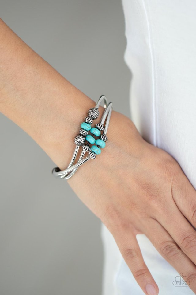 Road Trip Rebel  - Blue - Paparazzi Bracelet Image