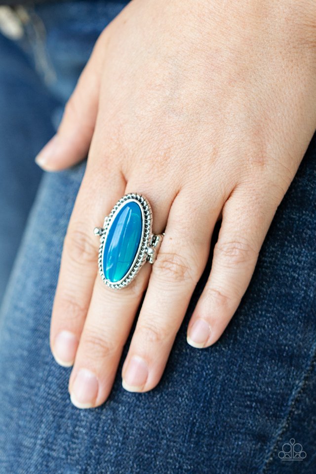 ​Oval Oasis - Blue - Paparazzi Ring Image