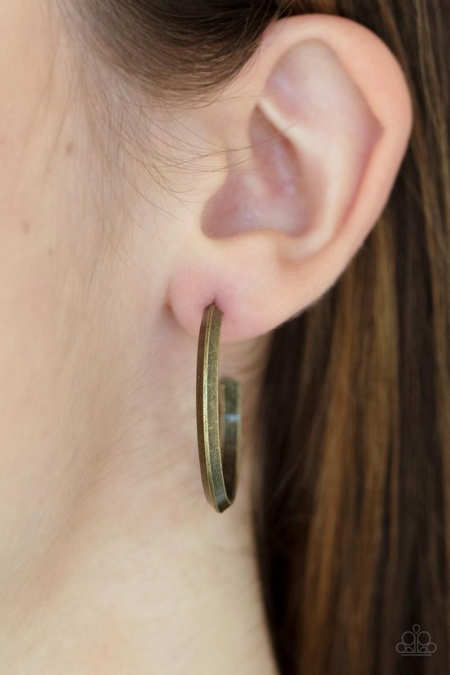 ​On The Brink - Brass - Paparazzi Earring Image