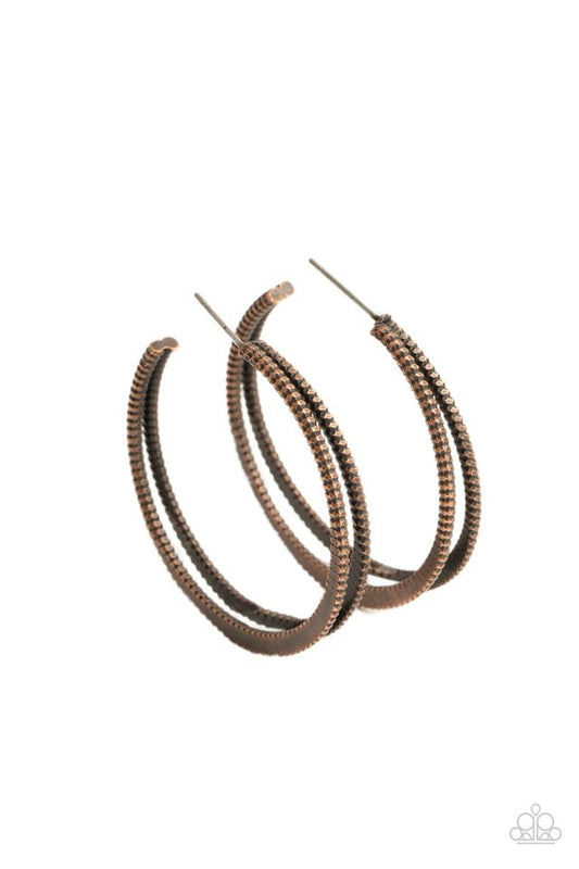​Rustic Curves - Copper - Paparazzi Earring Image