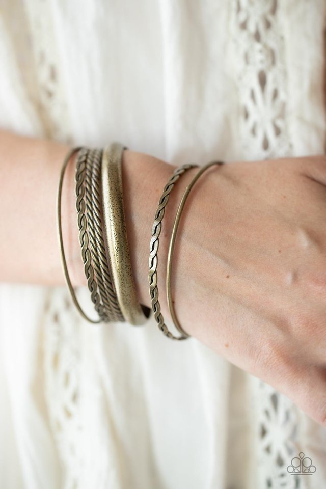 Trophy Texture - Brass - Paparazzi Bracelet Image