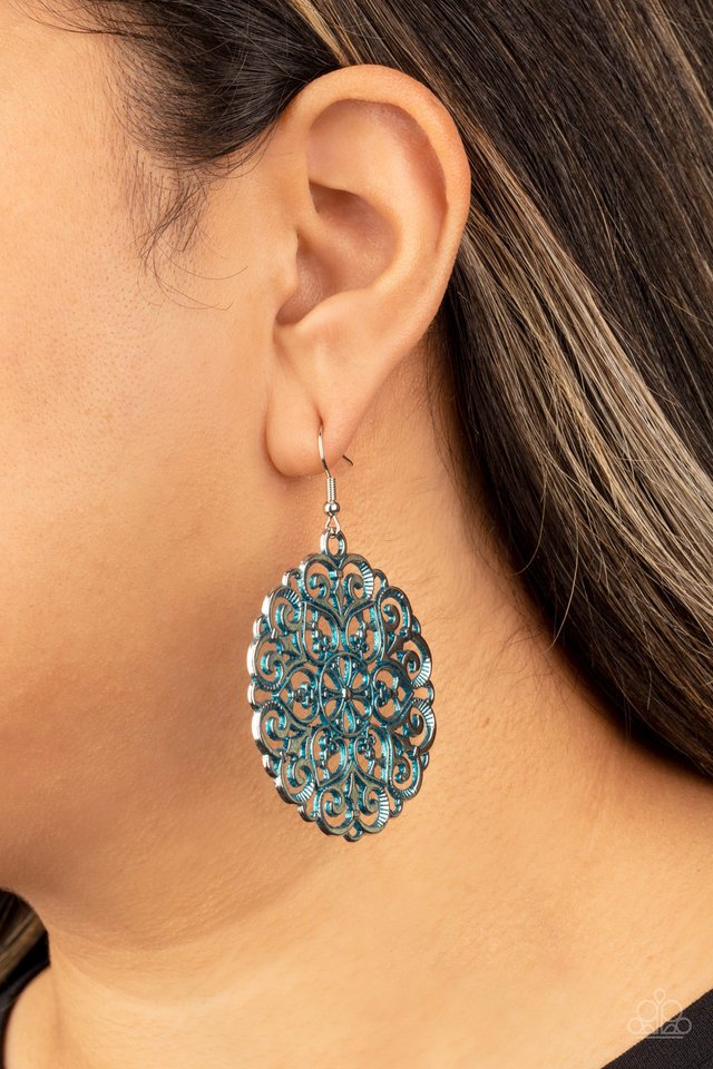 ​MANDALA Effect - Blue - Paparazzi Earring Image