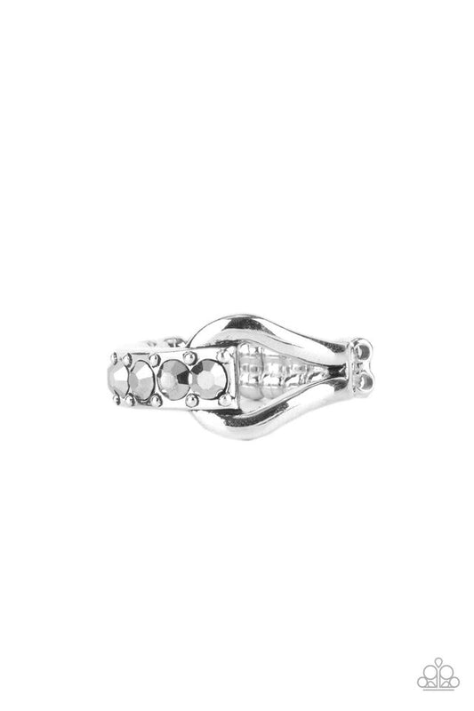 Bling Bond - Silver - Paparazzi Ring Image