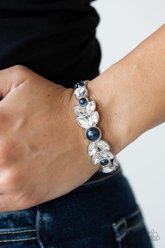 ​Regal Reminiscence - Blue - Paparazzi Bracelet Image