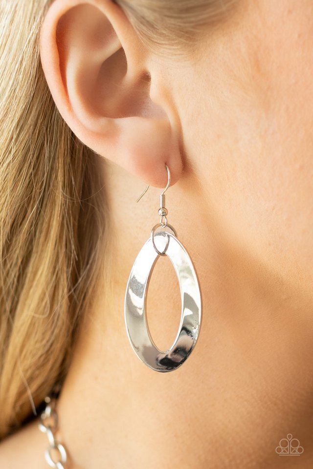 ​METALHEAD Count - Silver - Paparazzi Necklace Image