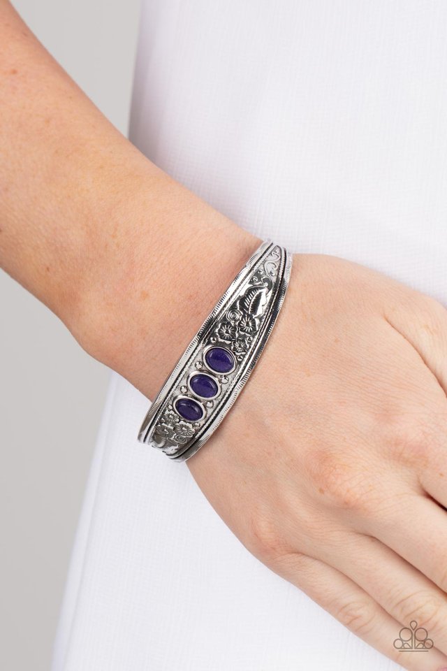​Flower Patch Picnic - Purple - Paparazzi Bracelet Image
