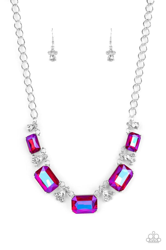 Flawlessly Famous - Pink - Paparazzi Necklace Image