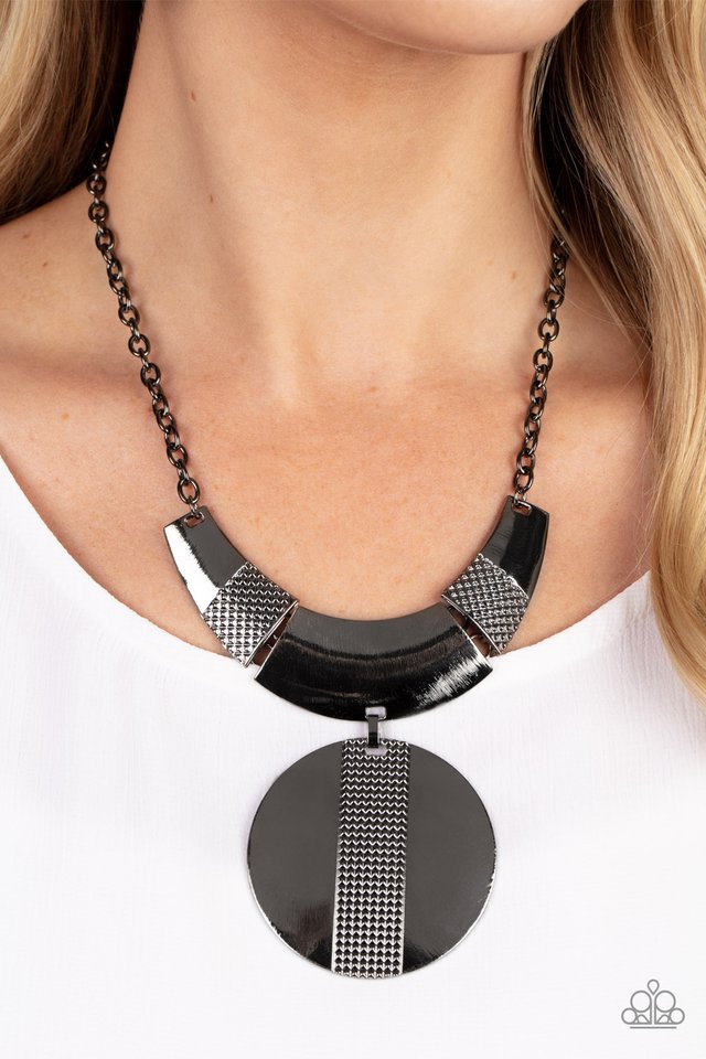 Metallic Enchantress - Black - Paparazzi Necklace Image