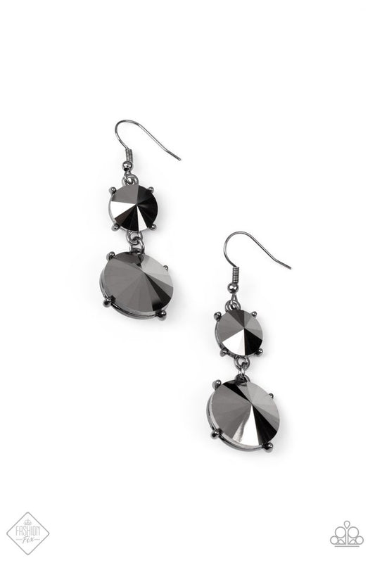 Sizzling Showcase - Black - Paparazzi Earring Image