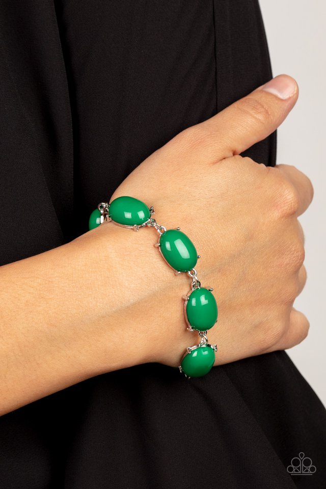 ​Confidently Colorful - Green - Paparazzi Bracelet Image