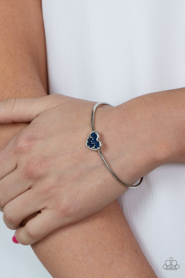 Heart of Ice - Blue - Paparazzi Bracelet Image