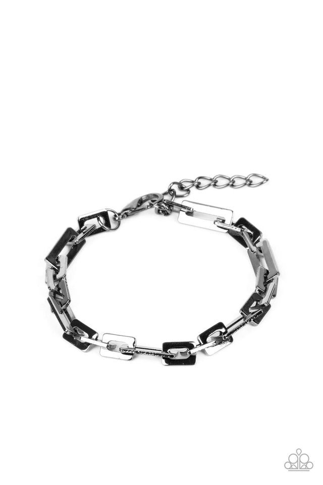 Stratosphere Gear - Black - Paparazzi Bracelet Image