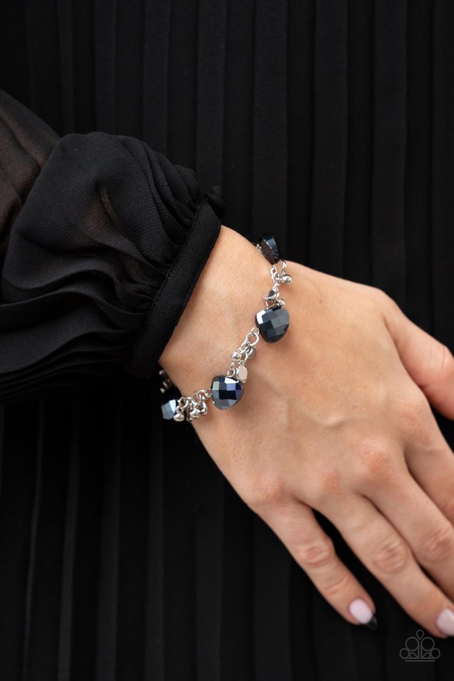 Super Nova Nouveau - Blue - Paparazzi Bracelet Image