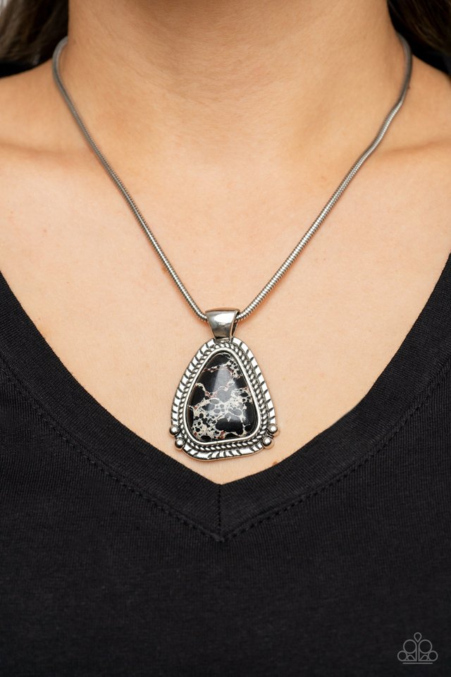 Artisan Adventure - Black - Paparazzi Necklace Image