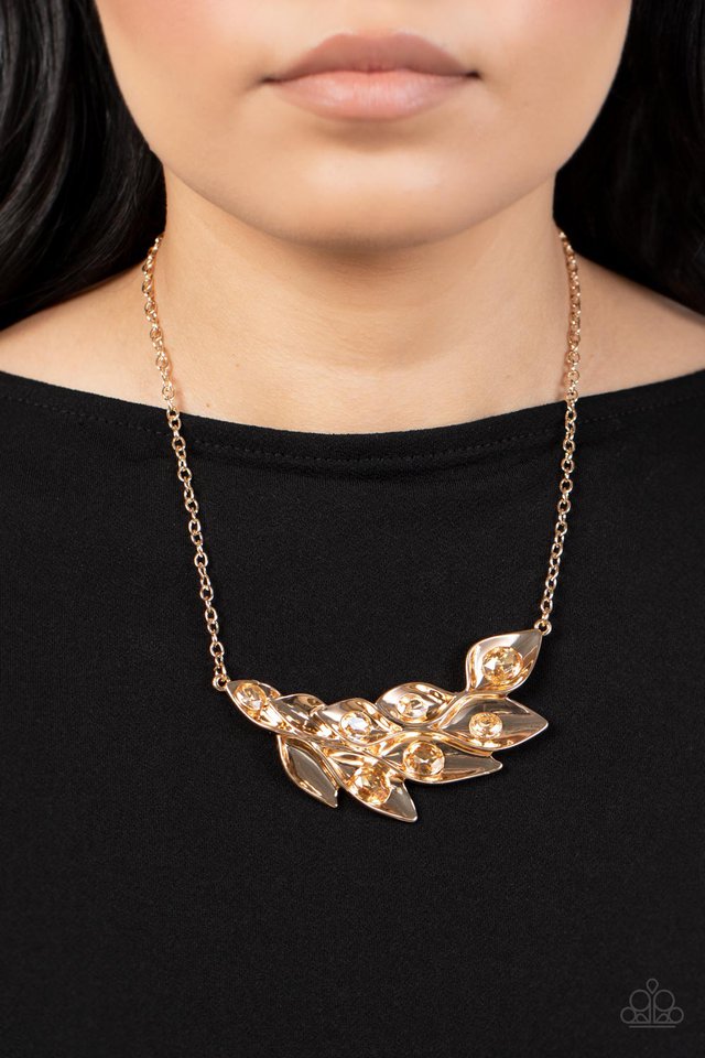 ​Enviable Elegance - Gold - Paparazzi Necklace Image