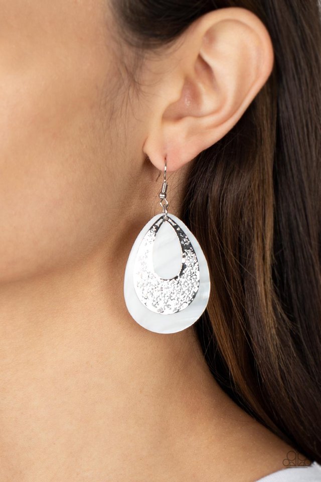 Bountiful Beaches - White - Paparazzi Earring Image