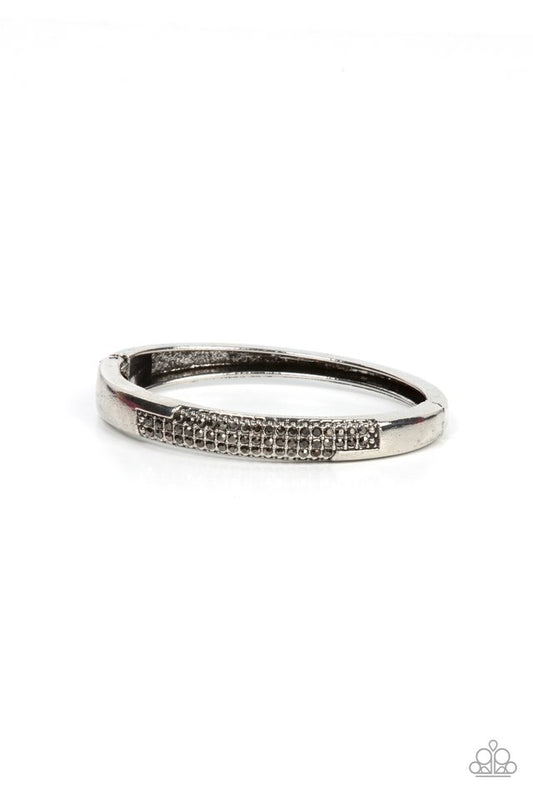 ​Chart-Topping Twinkle - Silver - Paparazzi Bracelet Image