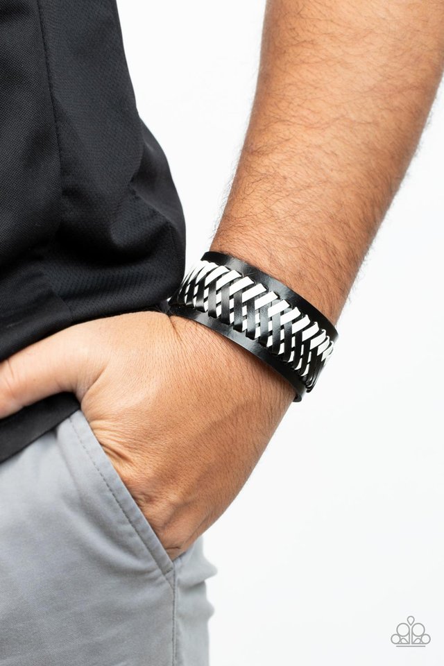 ​Punk Rocker Road - Black - Paparazzi Bracelet Image