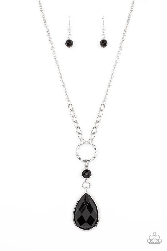 Valley Girl Glamour - Black - Paparazzi Necklace Image