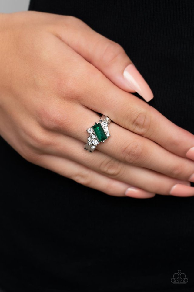 Tip the Balance - Green - Paparazzi Ring Image