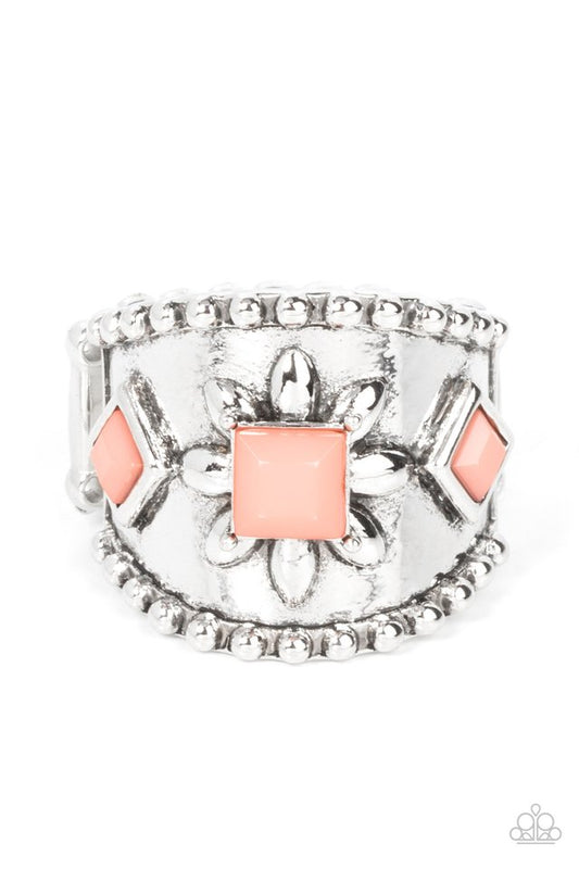 Daisy Diviner - Pink - Paparazzi Ring Image