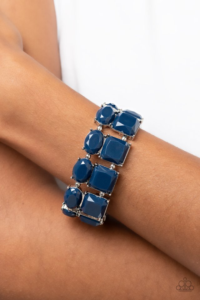 Dont Forget Your Toga - Blue - Paparazzi Bracelet Image
