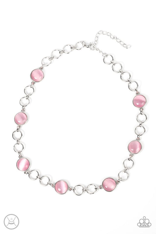 Dreamy Distractions - Pink - Paparazzi Necklace Image