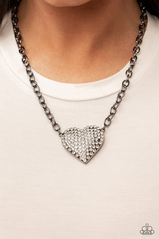 Heartbreakingly Blingy - Black - Paparazzi Necklace Image