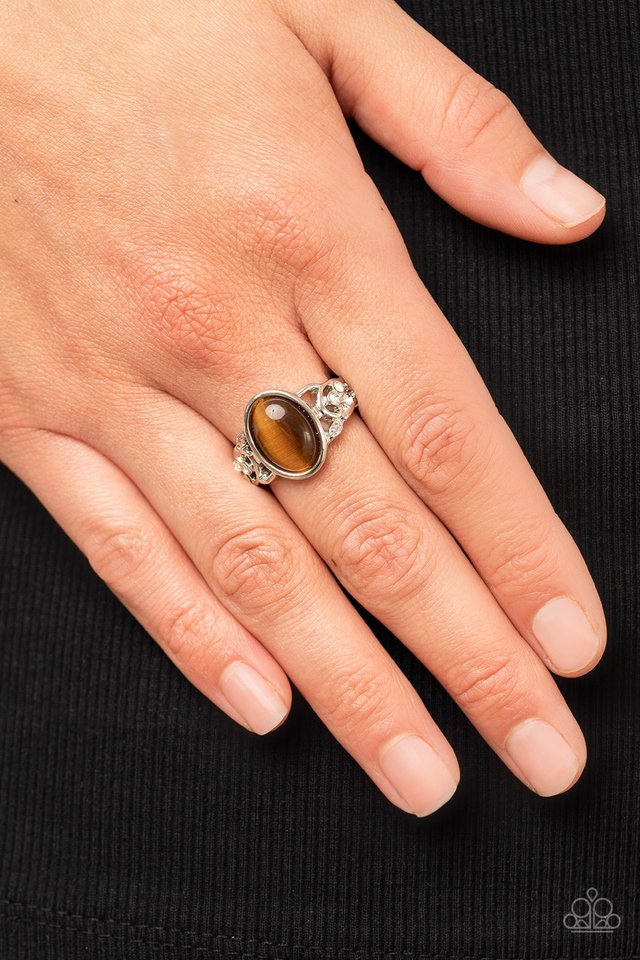Crystals and Cats Eye - Brown - Paparazzi Ring Image