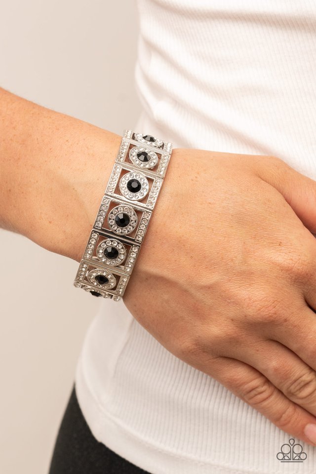 Ultra Upscale - Black - Paparazzi Bracelet Image