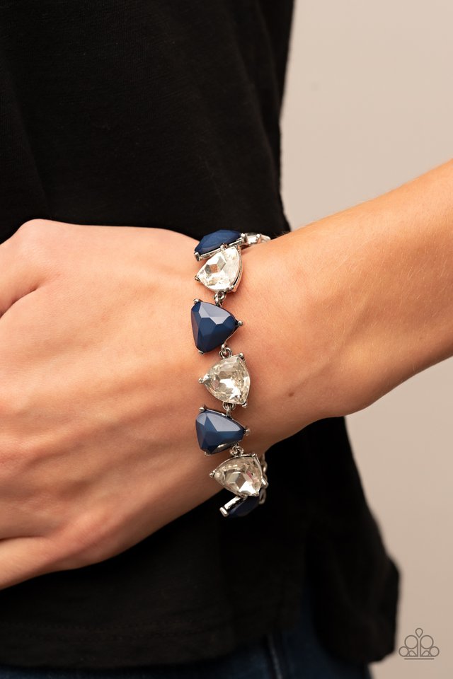 Pumped up Prisms - Blue - Paparazzi Bracelet Image