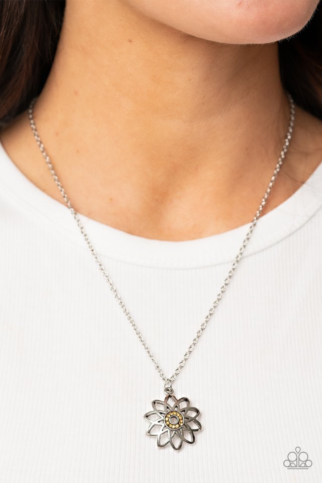 Farmstead Fairytale - Yellow - Paparazzi Necklace Image