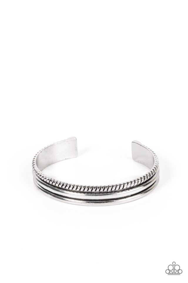 Southern Spurs - Silver - Paparazzi Bracelet Image