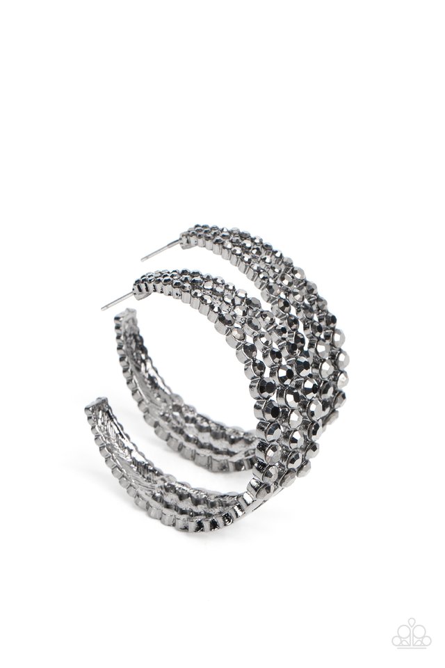 Cosmopolitan Cool - Black - Paparazzi Earring Image