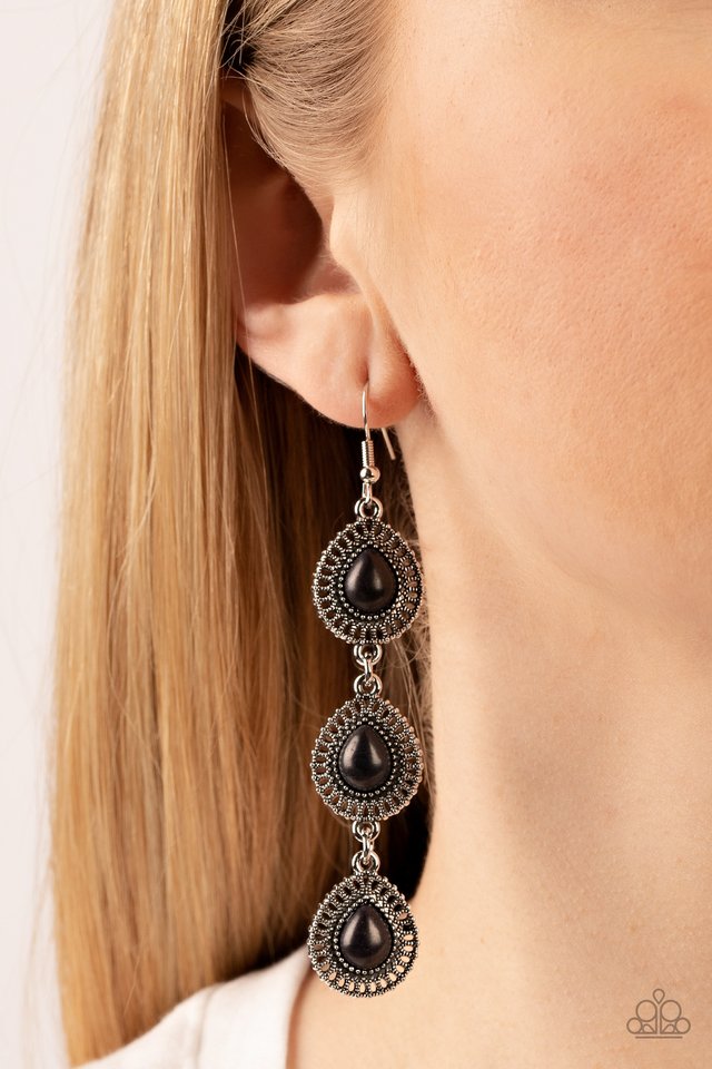 Desertscape Dweller - Black - Paparazzi Earring Image