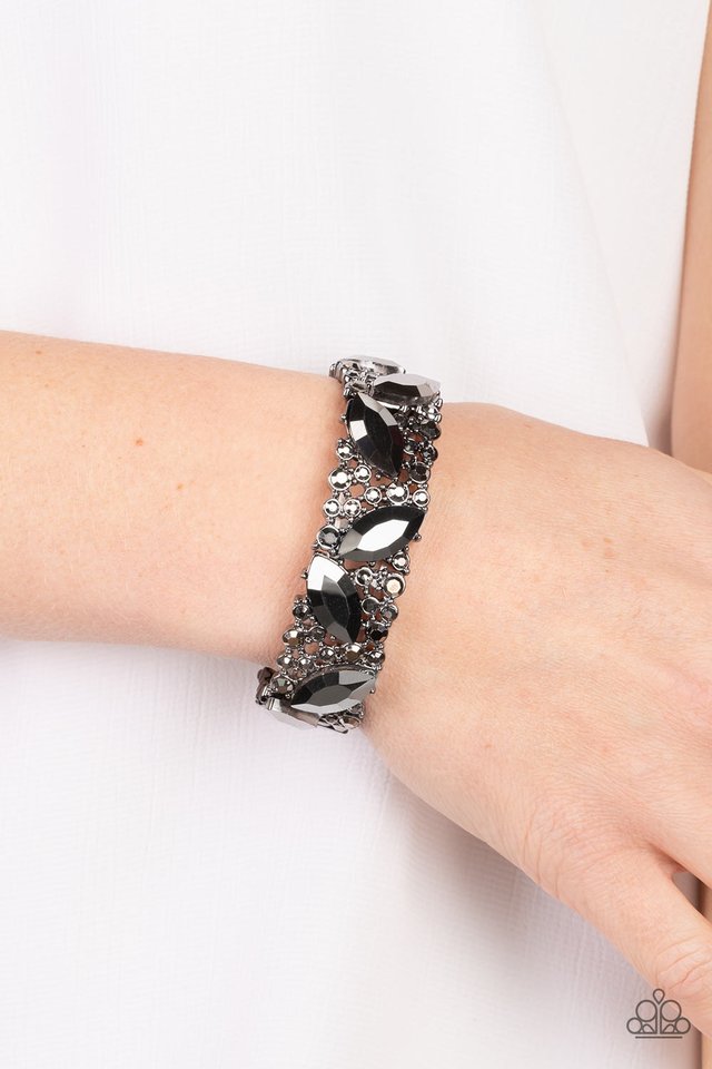 Full Body Chills - Black - Paparazzi Bracelet Image