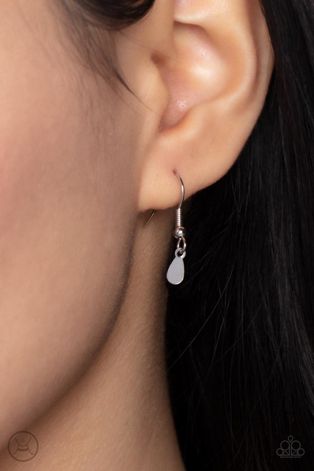 Surreal Shimmer - Silver - Paparazzi Necklace Image