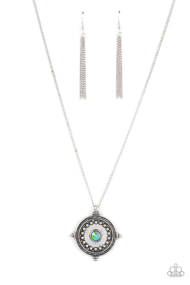 Compass Composure - Green - Paparazzi Necklace Image