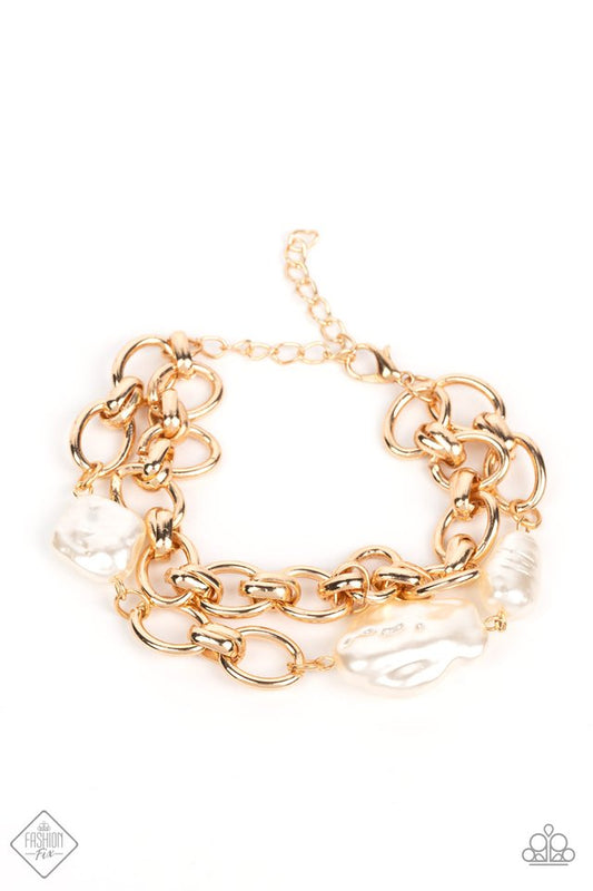 Seaside Sojourn - Gold - Paparazzi Bracelet Image