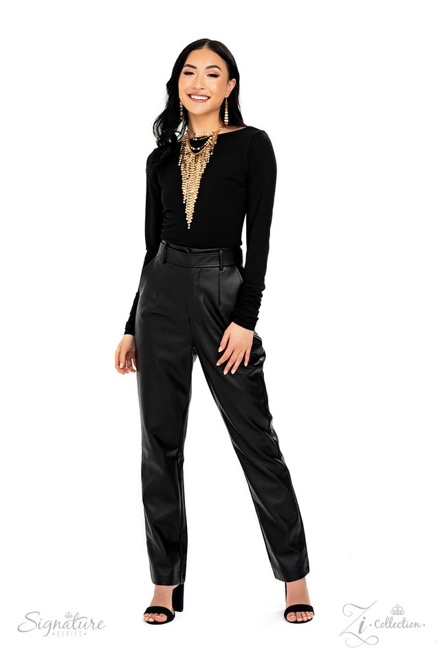 The Suz - Paparazzi Necklace Image