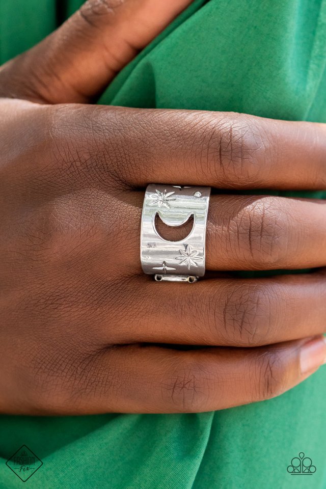 Lunar Levels - Silver - Paparazzi Ring Image