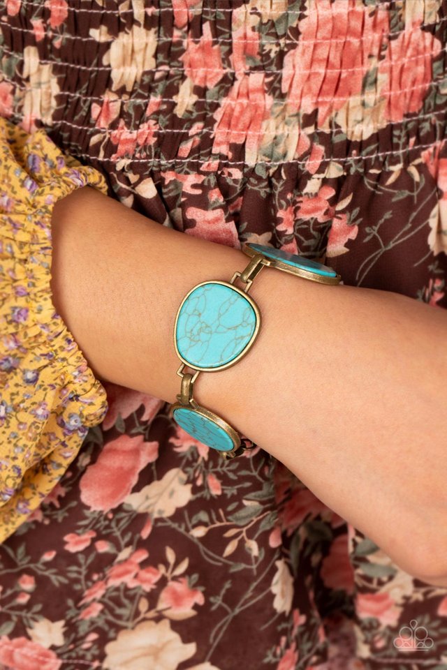Flat Out Frontier - Brass - Paparazzi Bracelet Image