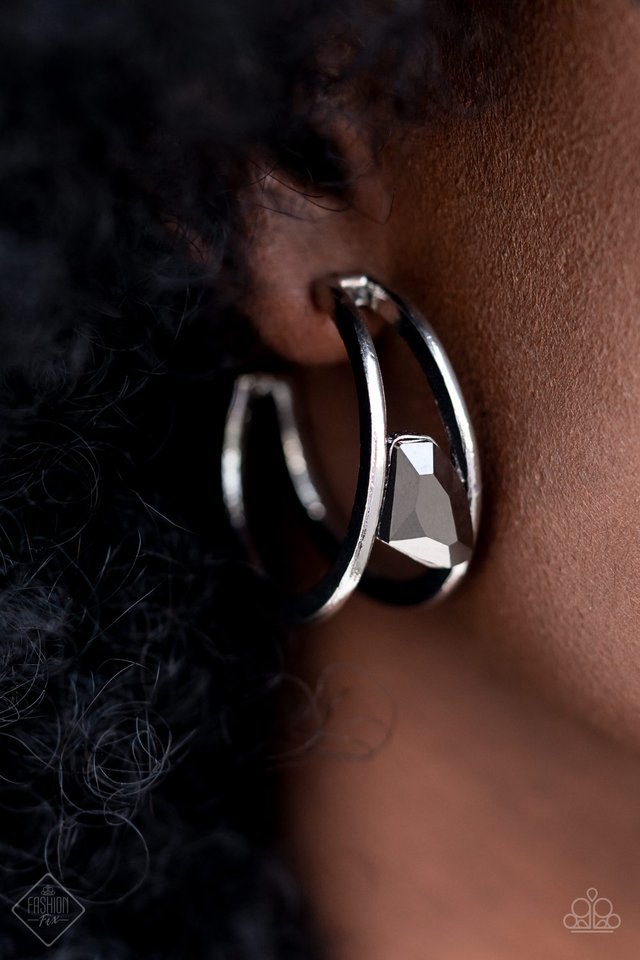 Unrefined Reverie - Silver - Paparazzi Earring Image