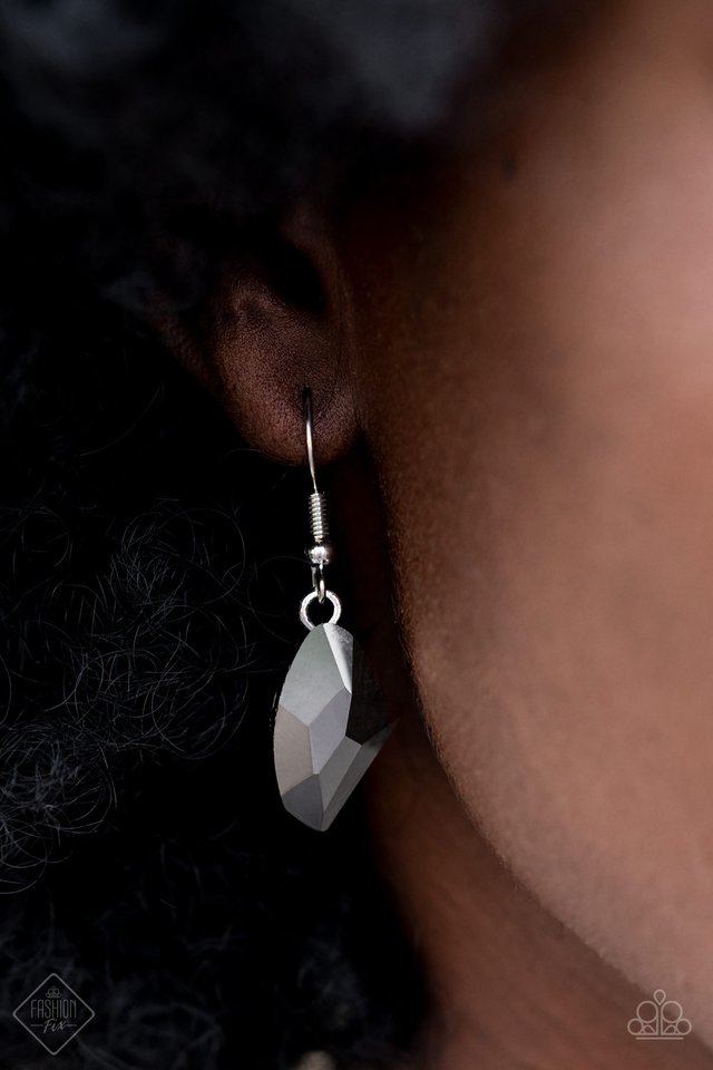 Raw Rapture - Silver - Paparazzi Necklace Image