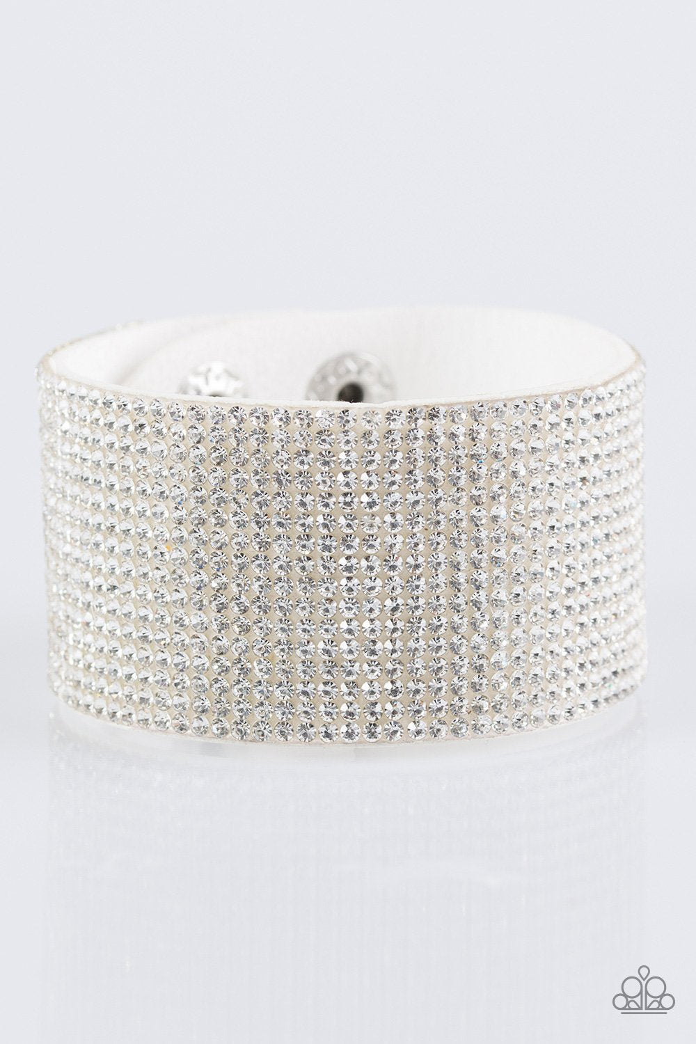 Paparazzi Bracelet ~ Roll With The Punches - White