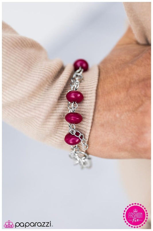 Paparazzi Bracelet - Divinely Divine - Pink