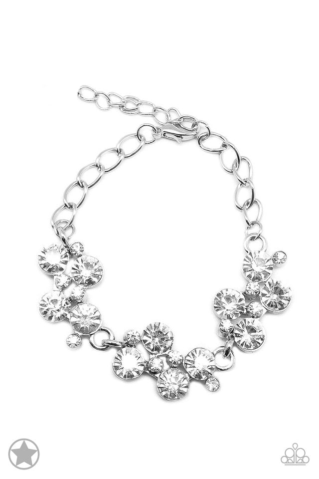 Old Hollywood - Paparazzi Bracelet Image